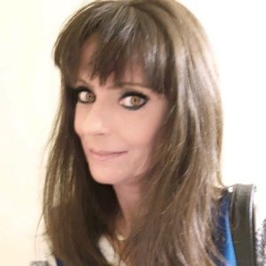 Meet your Posher, Gena